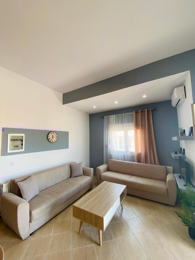 Comfort Apartments يميناريا المظهر الخارجي الصورة