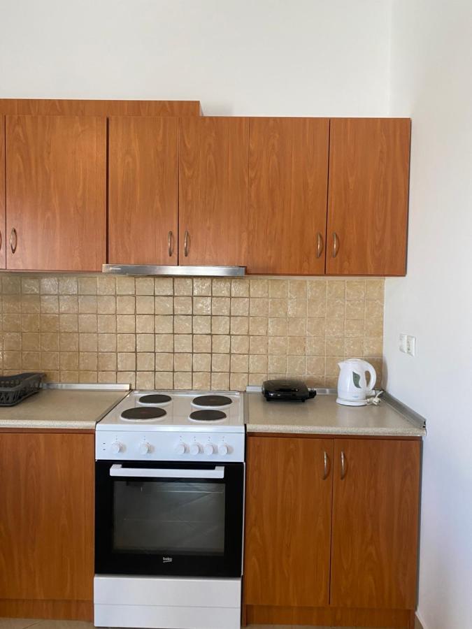 Comfort Apartments يميناريا المظهر الخارجي الصورة