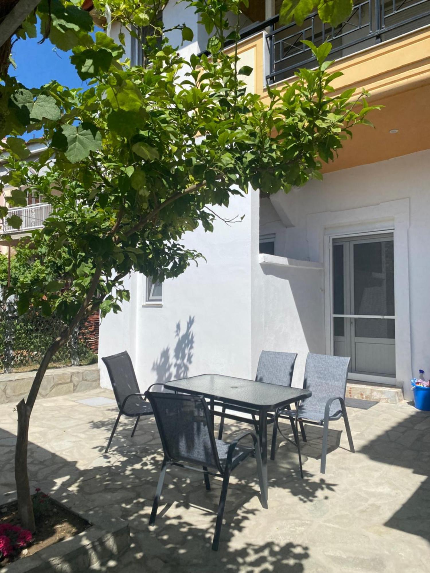 Comfort Apartments يميناريا المظهر الخارجي الصورة